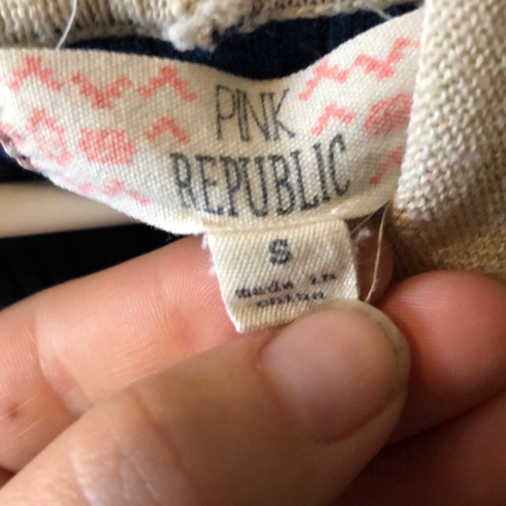 Sweater - Picture 2 of 2